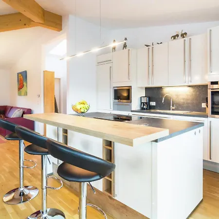 빌라 Spacious In Near Ski Area *