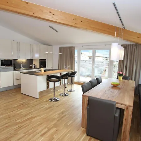 빌라 Spacious In Near Ski Area *
