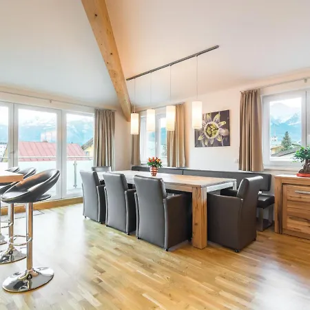 Villa Spacious In Near Ski Area Zell am See