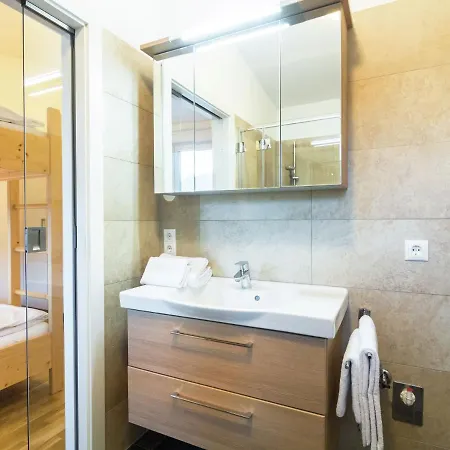 Spacious In Near Ski Area Villa Zell am See